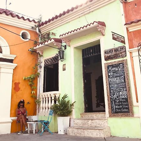 Casa Mama Waldy Hostel Cartagena Eksteriør billede