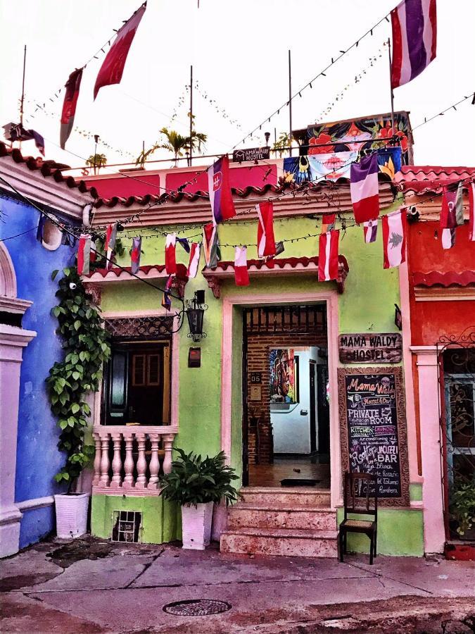 Casa Mama Waldy Hostel Cartagena Eksteriør billede