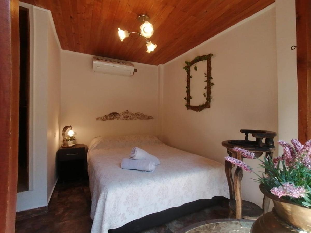 Casa Mama Waldy Hostel Cartagena Eksteriør billede