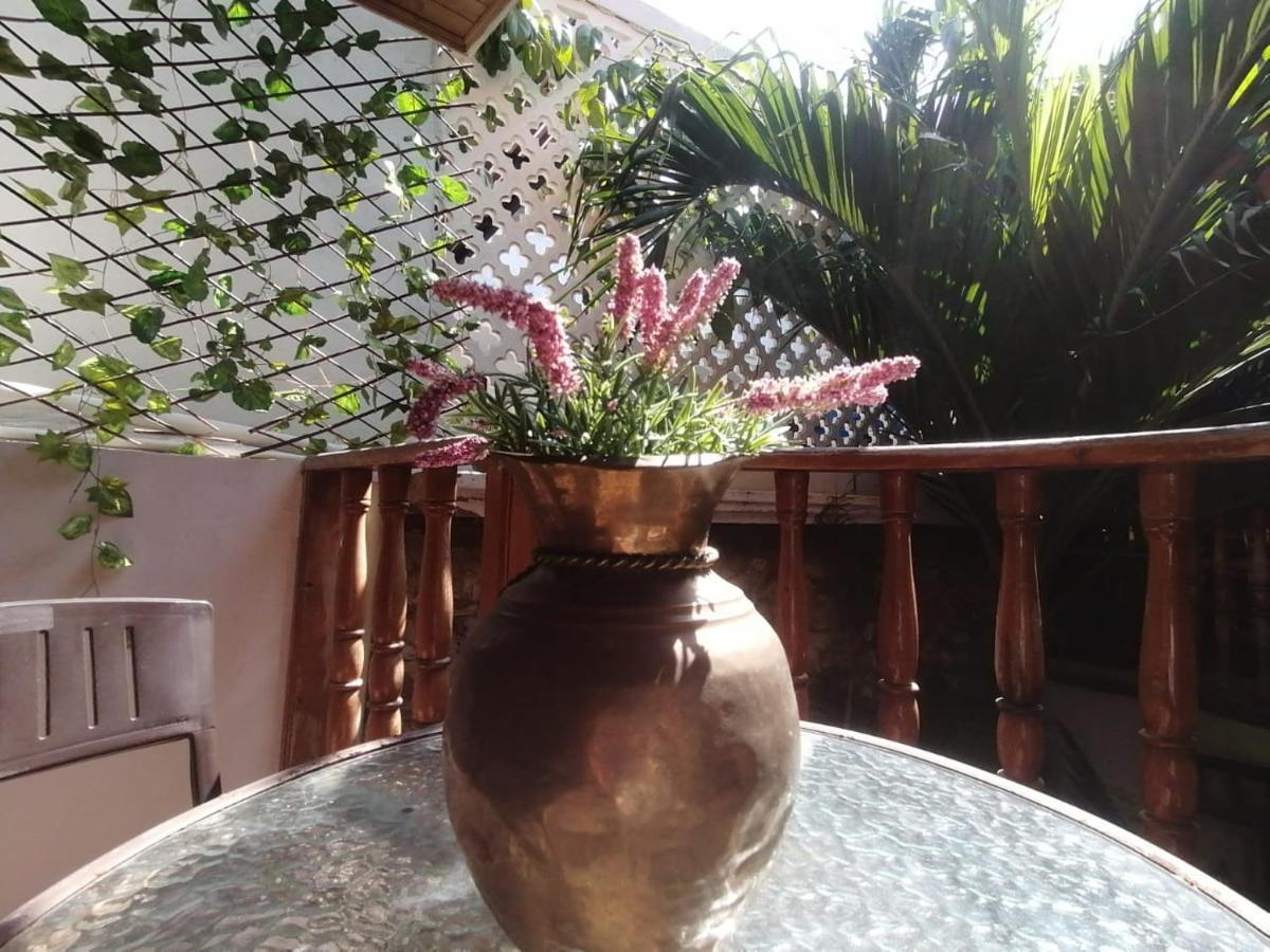 Casa Mama Waldy Hostel Cartagena Eksteriør billede
