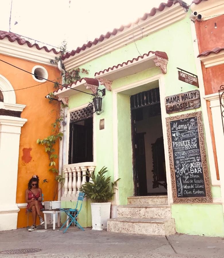 Casa Mama Waldy Hostel Cartagena Eksteriør billede