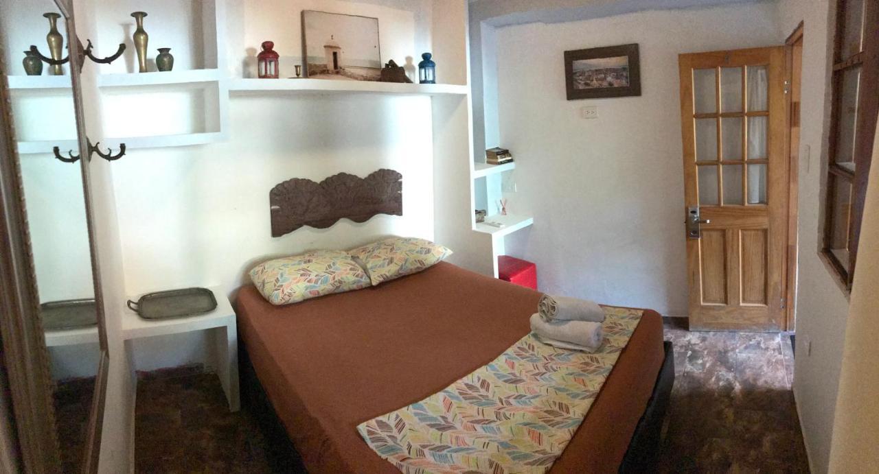 Casa Mama Waldy Hostel Cartagena Eksteriør billede