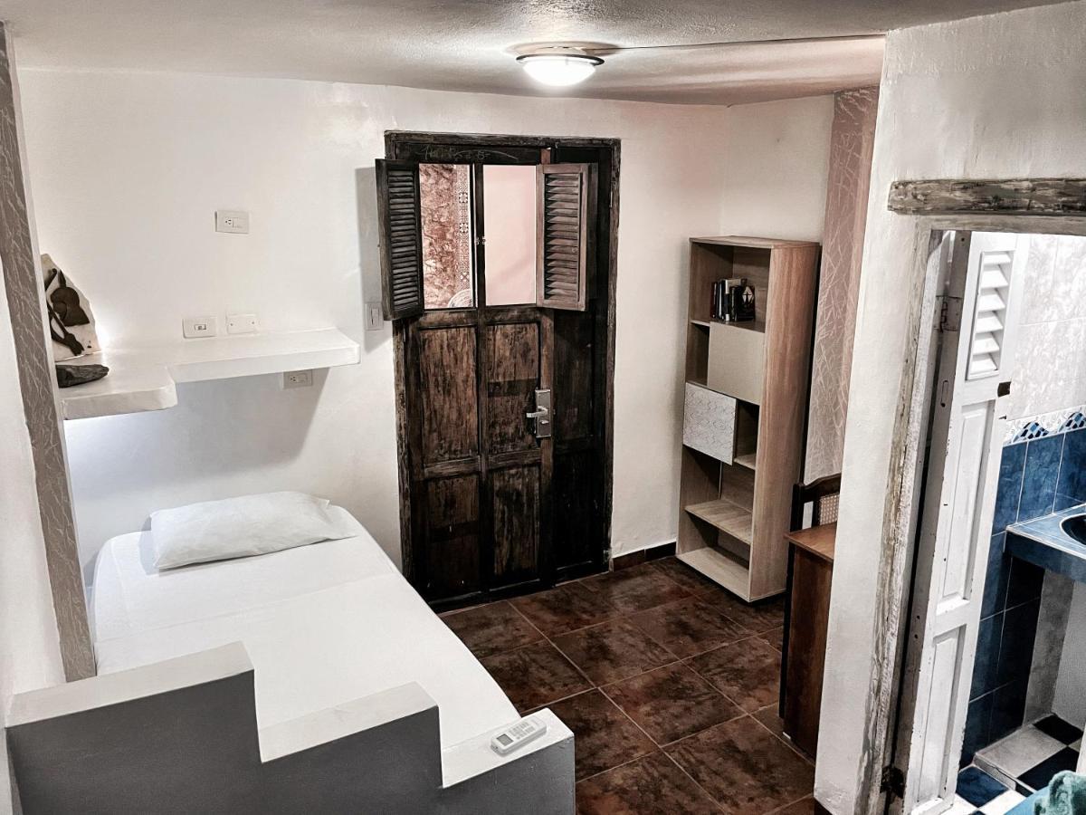 Casa Mama Waldy Hostel Cartagena Eksteriør billede