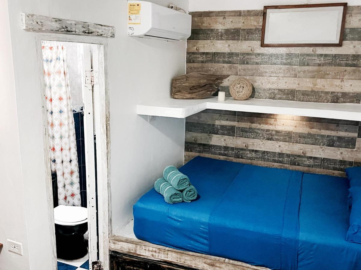 Casa Mama Waldy Hostel Cartagena Eksteriør billede